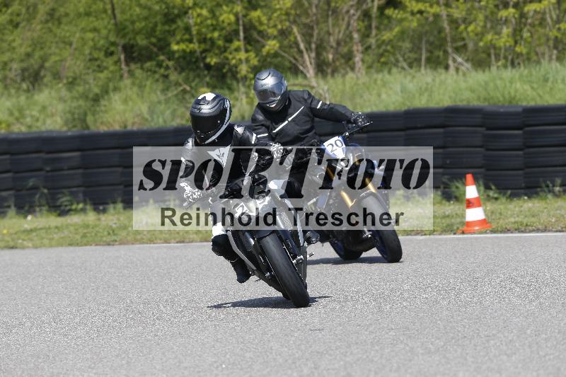 /Archiv-2025/09 22.04.2025 Cornu Master School ADR/gruen-vert/29